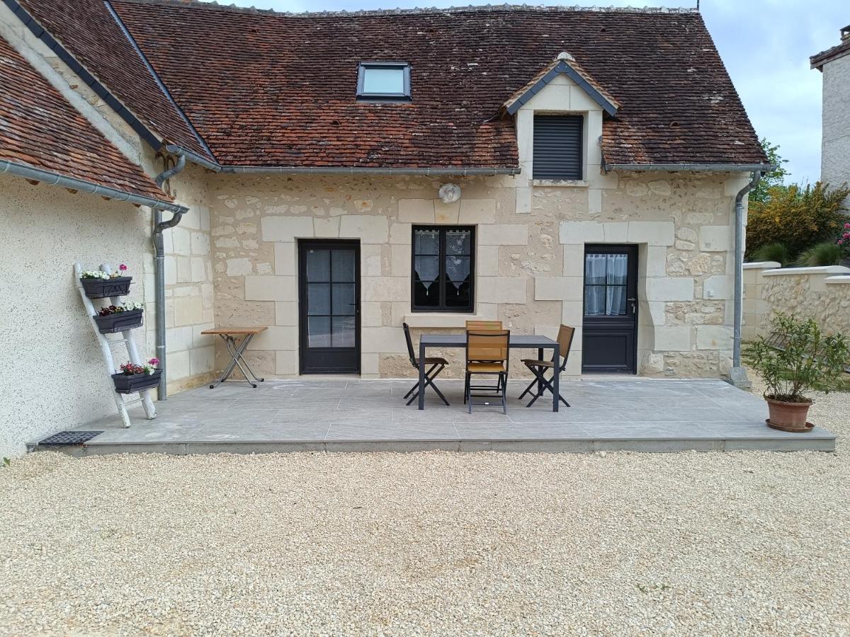 Gite De La Grand Maison Le Noyer Seigy Екстер'єр фото
